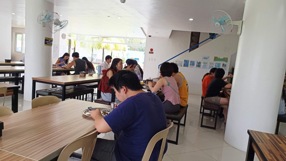 COCO English長灘島語言學校